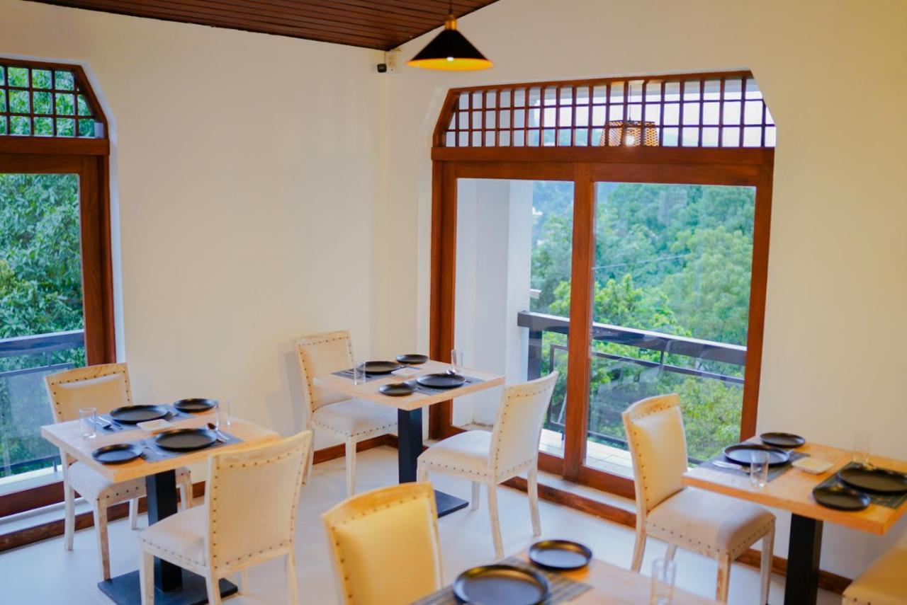 Chariot Square Hotel Kandy Kültér fotó